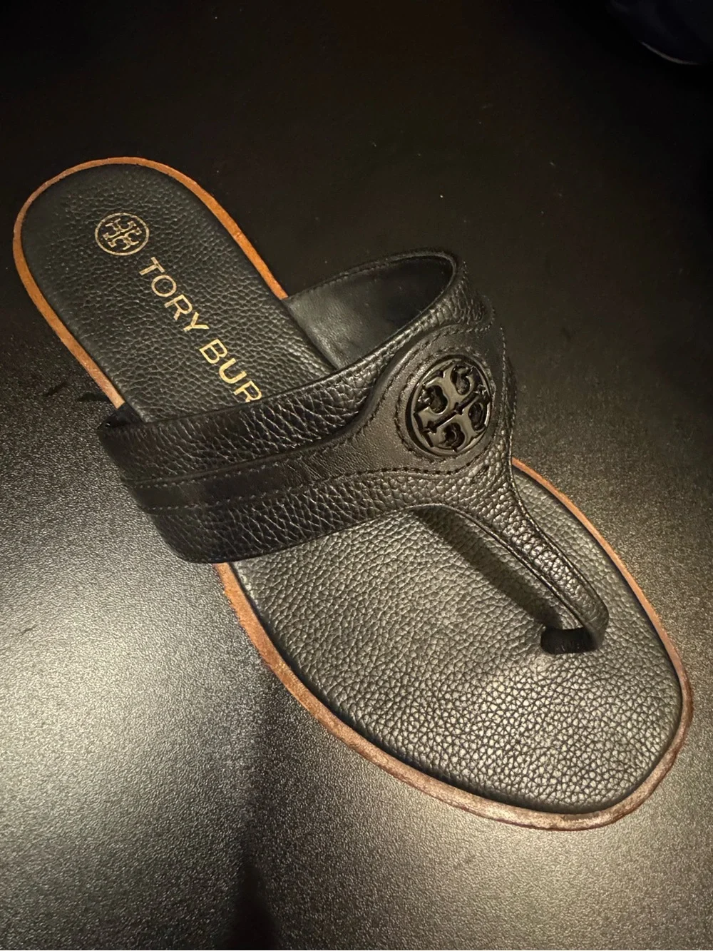 Tory Burch Carson Thong Welt Flat Sandals Leather Logo Black Size 8.5